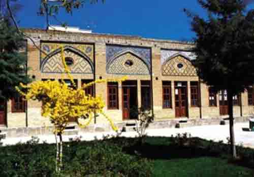 مسجد و مدرسه شیخالاسلام در قزوین مسجد و مدرسه شیخالاسلام در قزوین