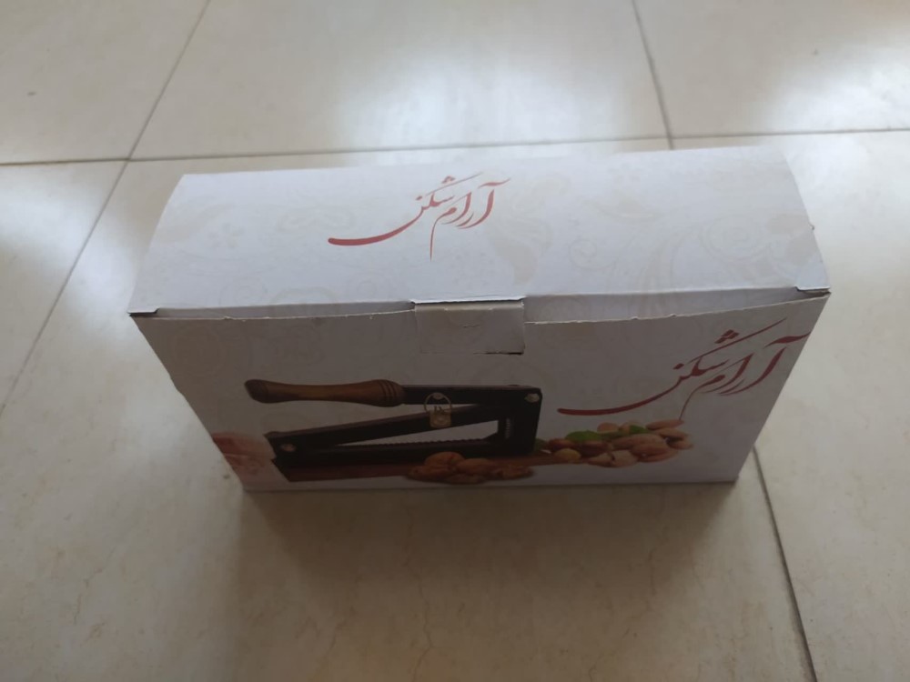 کارتن دستگاه بادام شکن گردوشکن